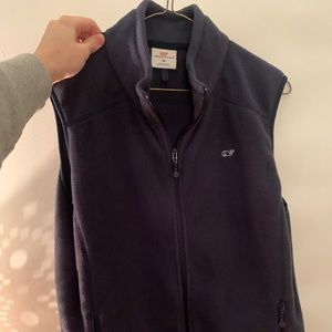 Vineyard vines vest